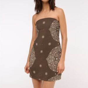 Abercrombie & Fitch Strapless Brown Medallion Mini Dress